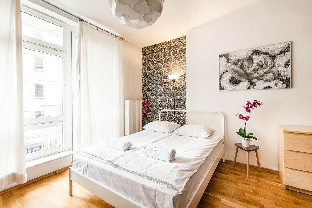 Apartament 4You Zurawia Varşova Dış mekan fotoğraf